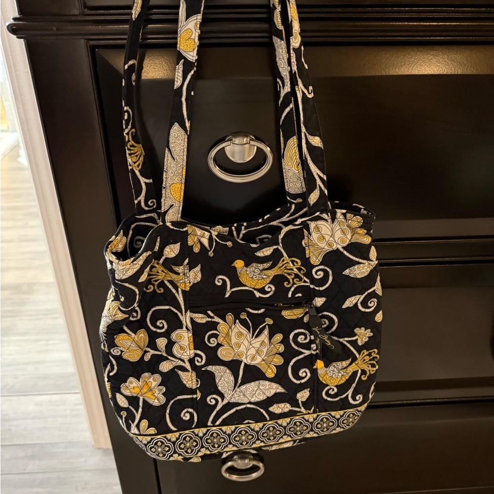 Vera Bradley Floral Black and Gold Women's Bag PLUS Coin Purse